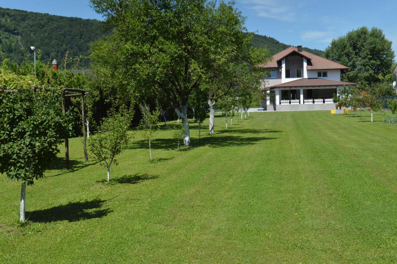 Amal Grand Villa Bihac Exterior photo